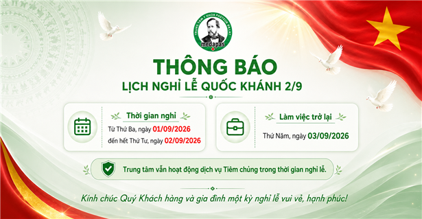 Tháng 8